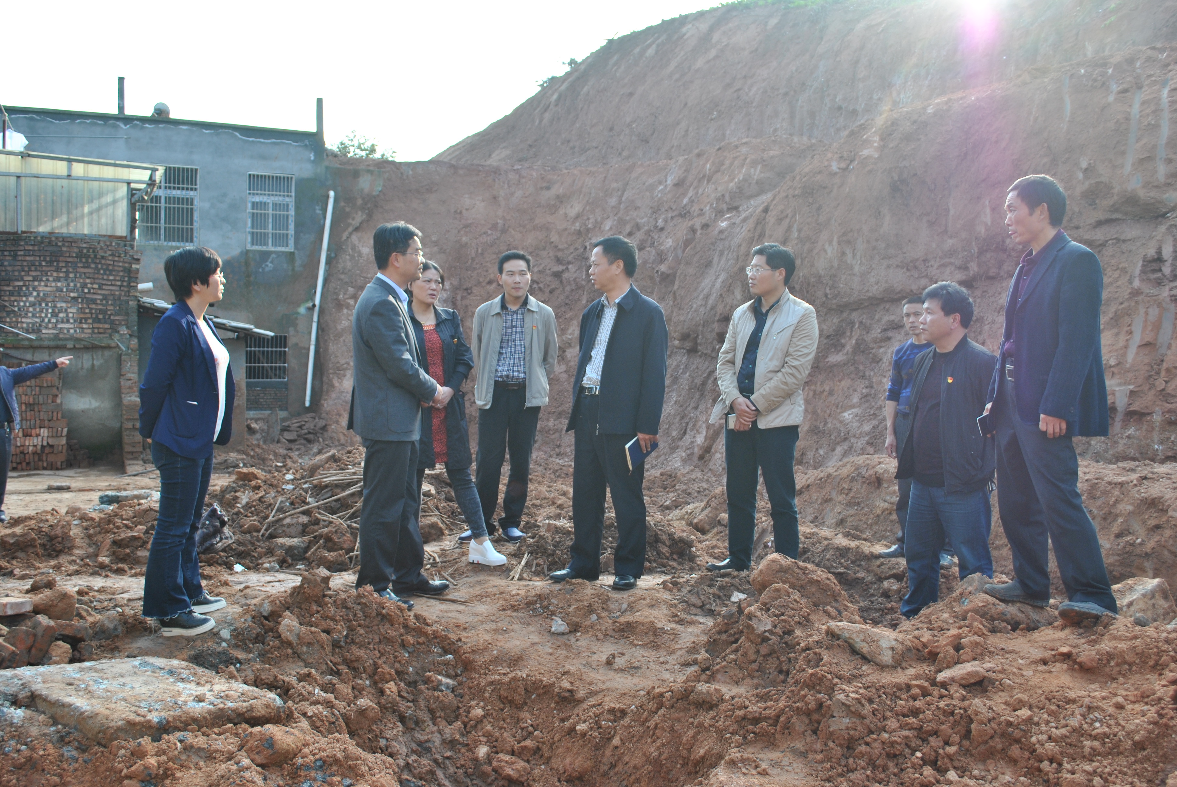 省民政厅到溢水镇指导恢复重建