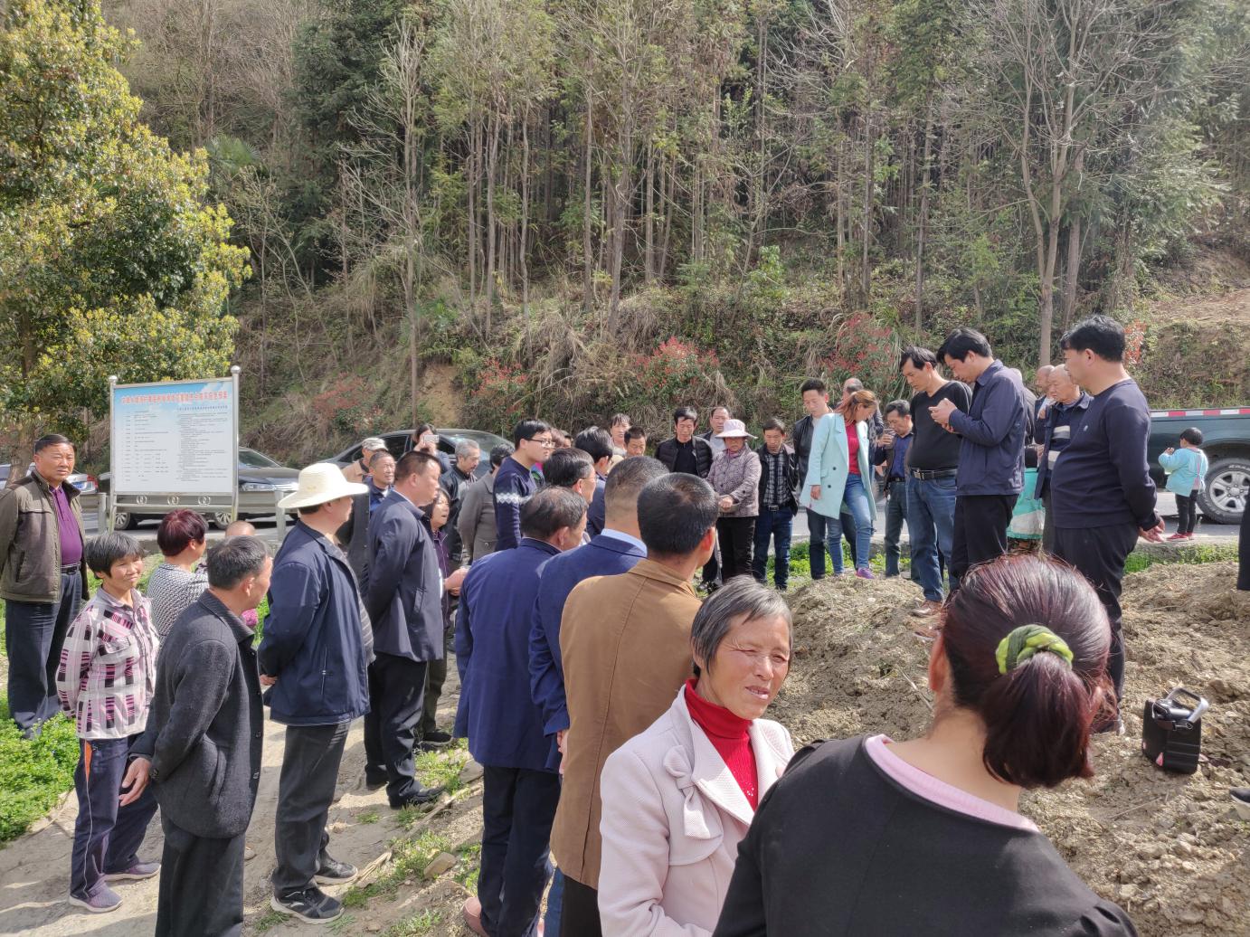 文峰乡：“四个明确”推进茶园管护
