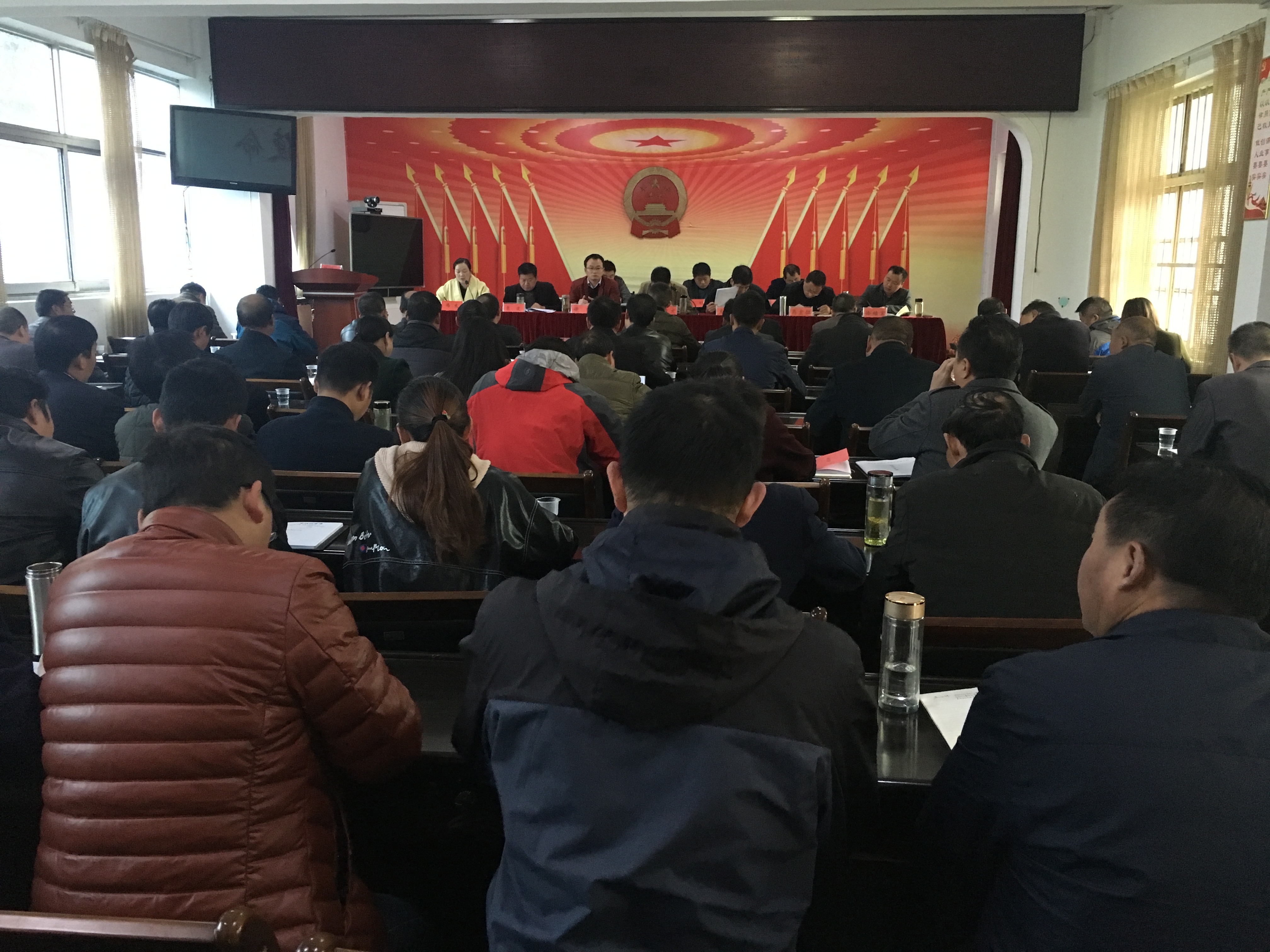 双台乡召开村“两委”换届选举业务培训