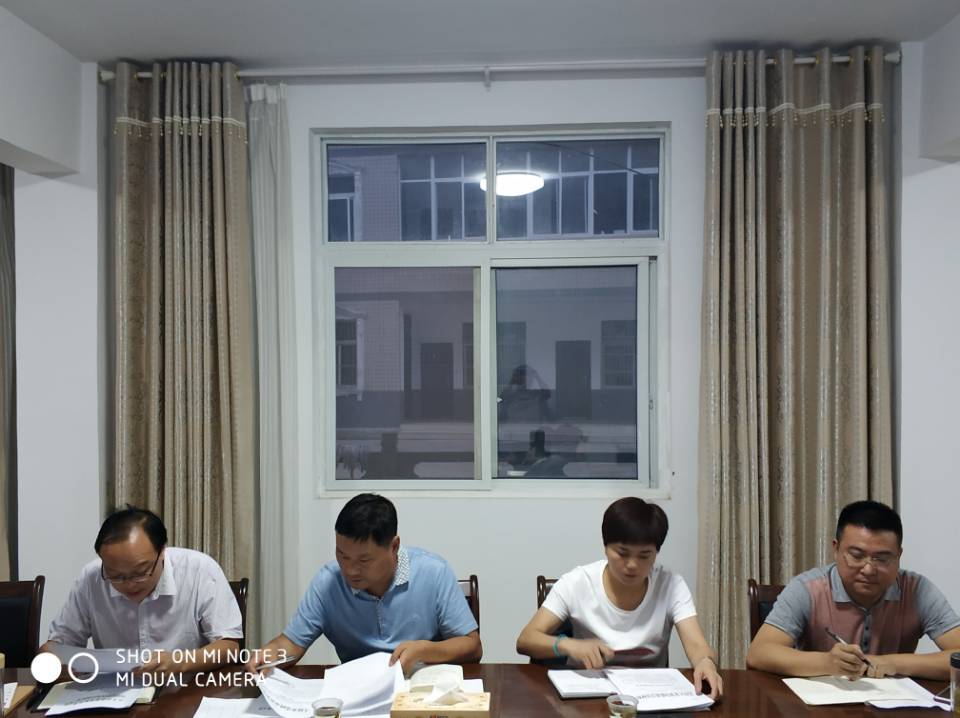 大庙乡：围绕“一核两路三大四刚”，掀起精准脱贫工作新高潮