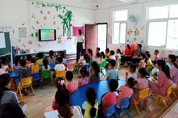 麻家渡镇：暑假前学防溺水 快乐假期话安全