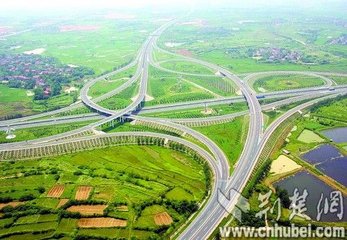 湖北启动交通“四大攻坚战”2020年建成“祖国立交桥”