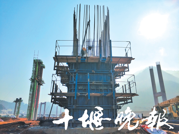 十巫高速鮑溢段加緊施 預計2021年建成通車