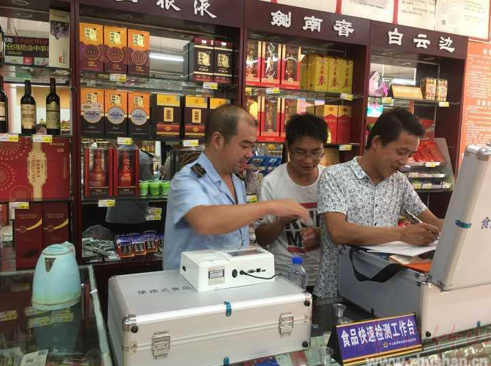 得胜镇：开展食药检查 确保“舌尖安全”