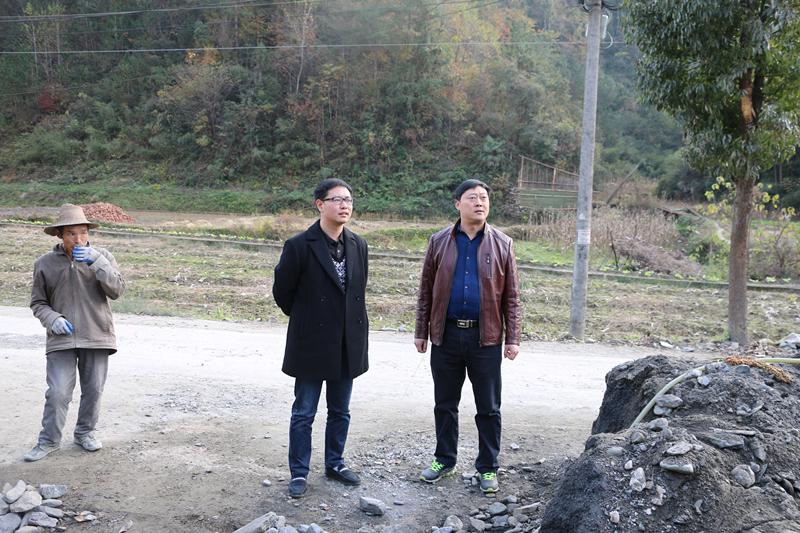 竹坪乡：建好村卫生室 助力脱贫攻坚