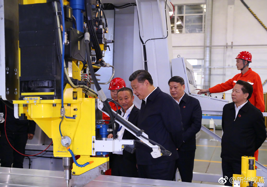 习近平：党中央毫不动摇地支持民营经济发展