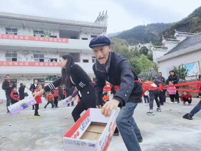 官渡幼兒園開展親子活動