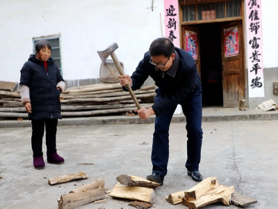 麻家渡鎮(zhèn)教師“三同五促”暖民心