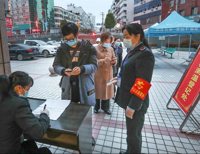 我县客运业务今日启动