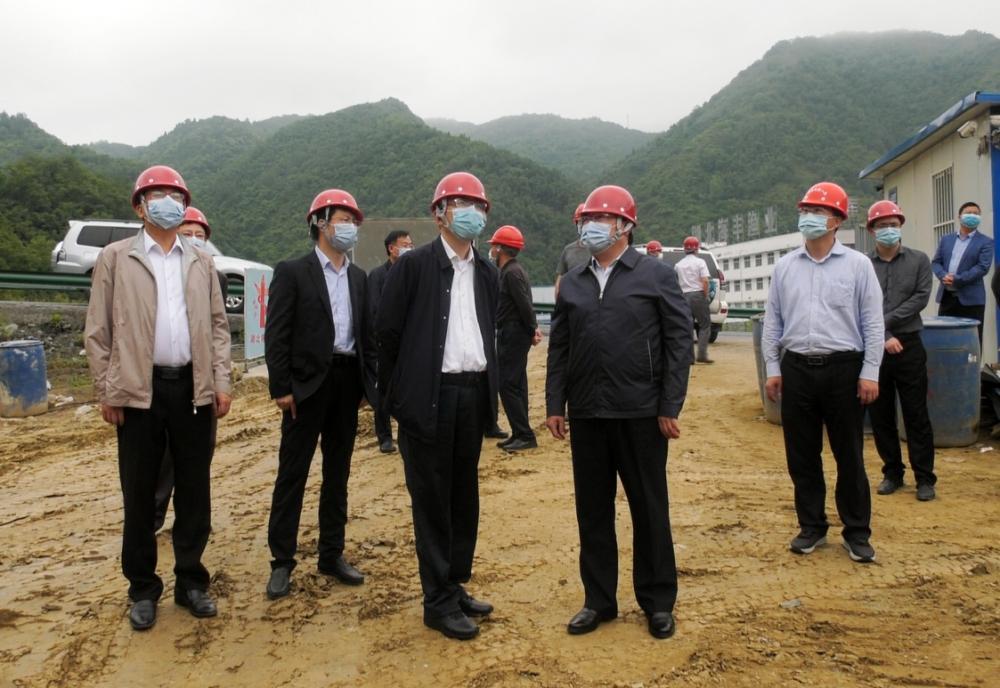 胡道银来竹调研地质灾害防治和政法综治工作
