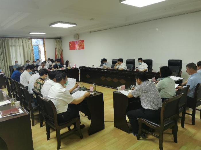 县扶贫攻坚领导小组召开第四次会议