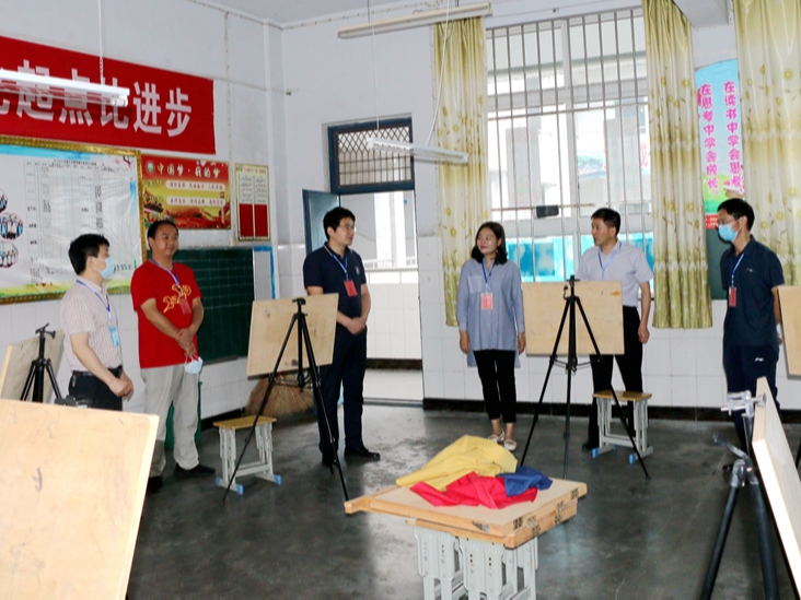 我县高中（职高）教师招考工作启动
