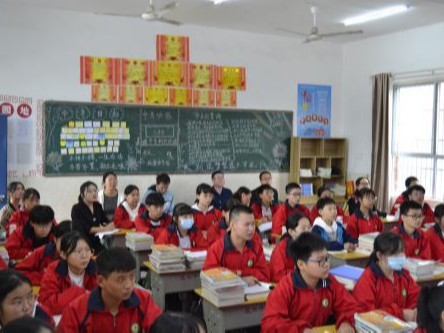  县教研室到溢水中学开展教育教学视导