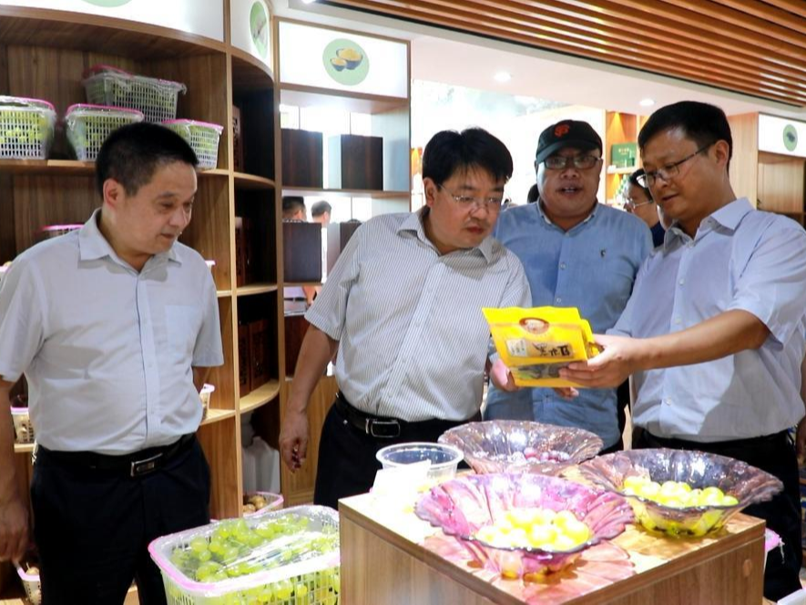 竹山农产品交易中心开业暨上庸茶城茶文化街开街