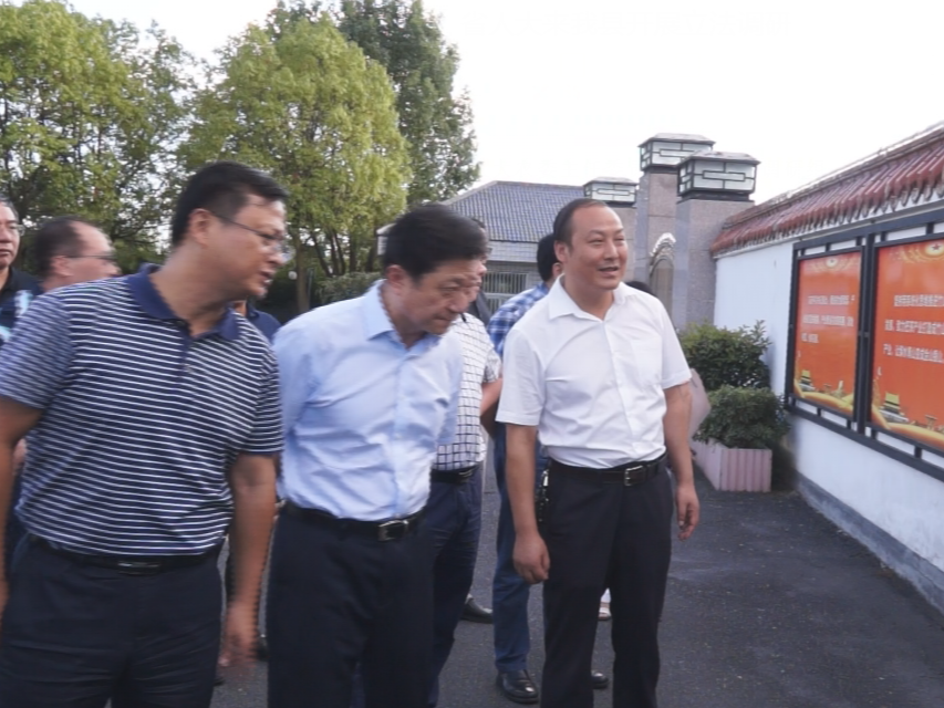 省人大来我县开展立法调研