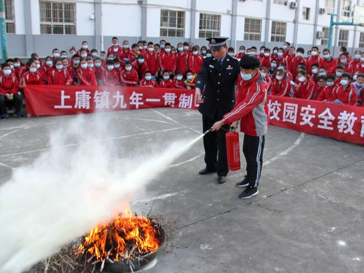 上庸镇开展安全教育进校园活动
