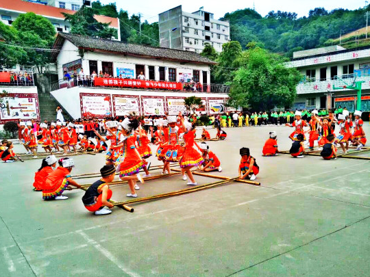 潘口乡中心学校少年宫社团活动精彩纷呈