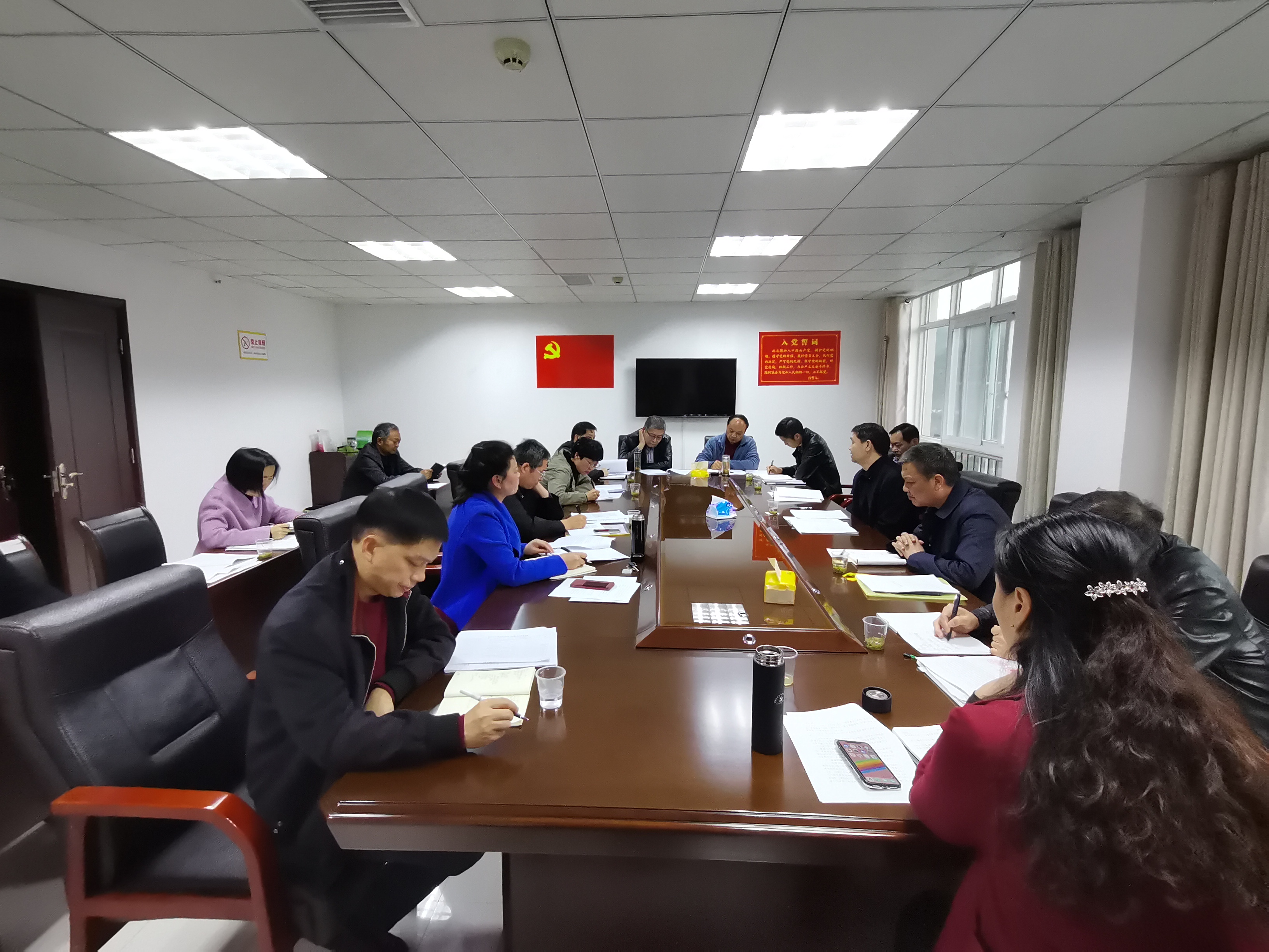 省民政厅、公安厅调研我县事实无人抚养儿童保障工作