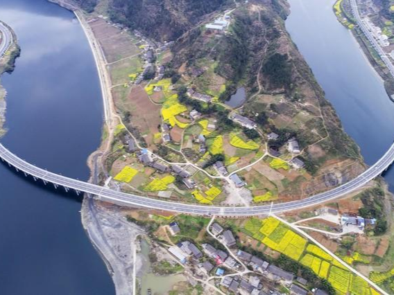 刘荣山来我县调研交通重点项目建设规划工作