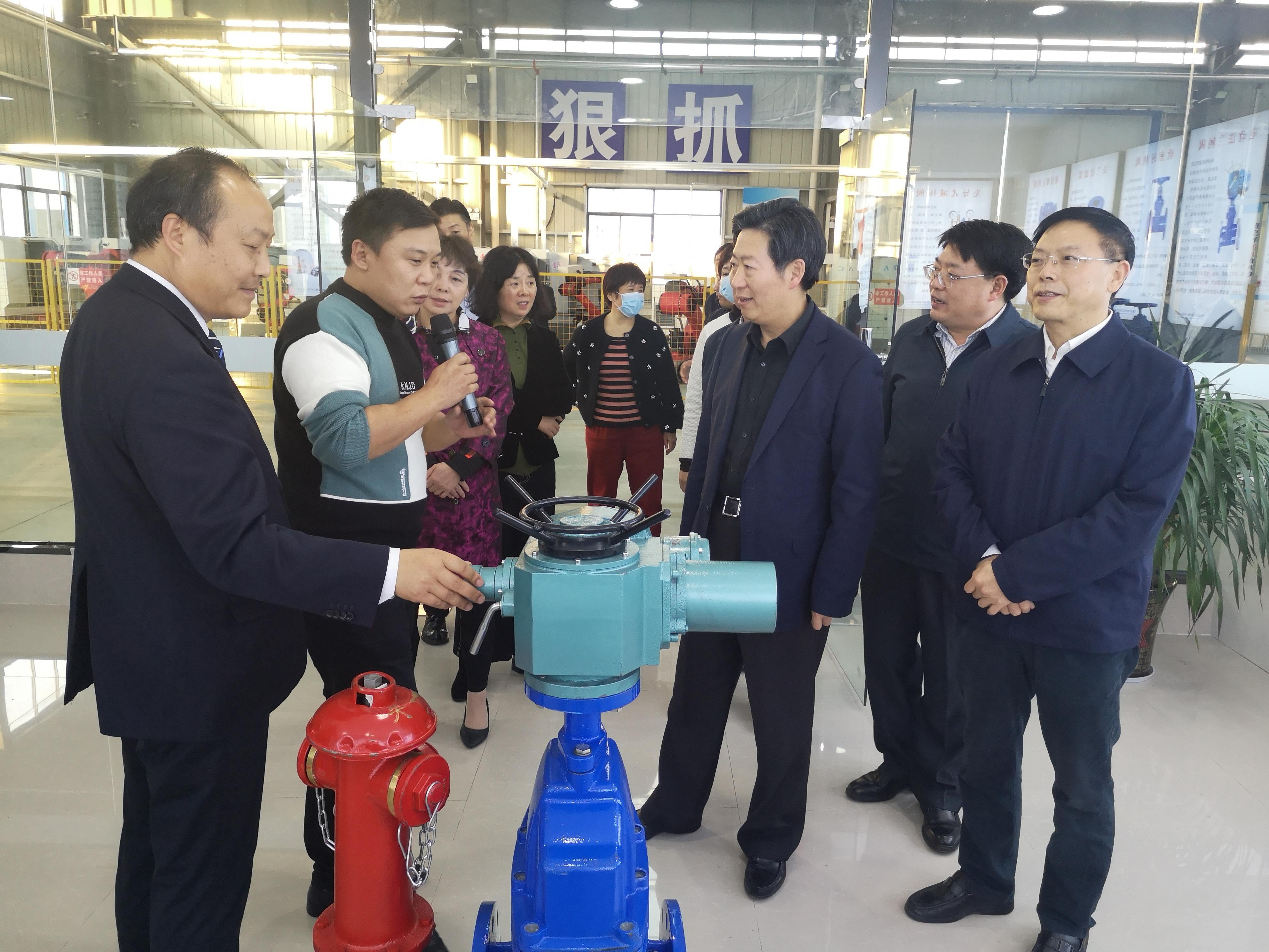 孝感市考察学习我县“协商在一线”工作