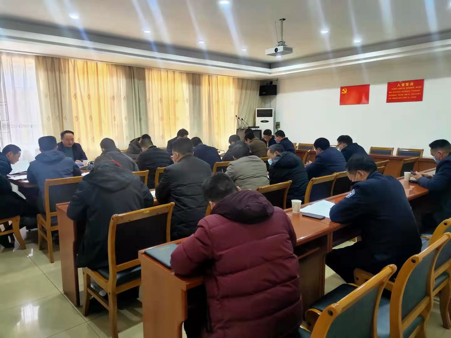 我县强力推进禁鞭工作