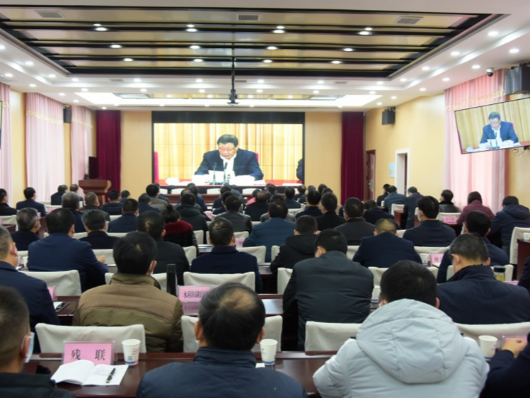 我县组织收听收看省委农村工作电视电话会议