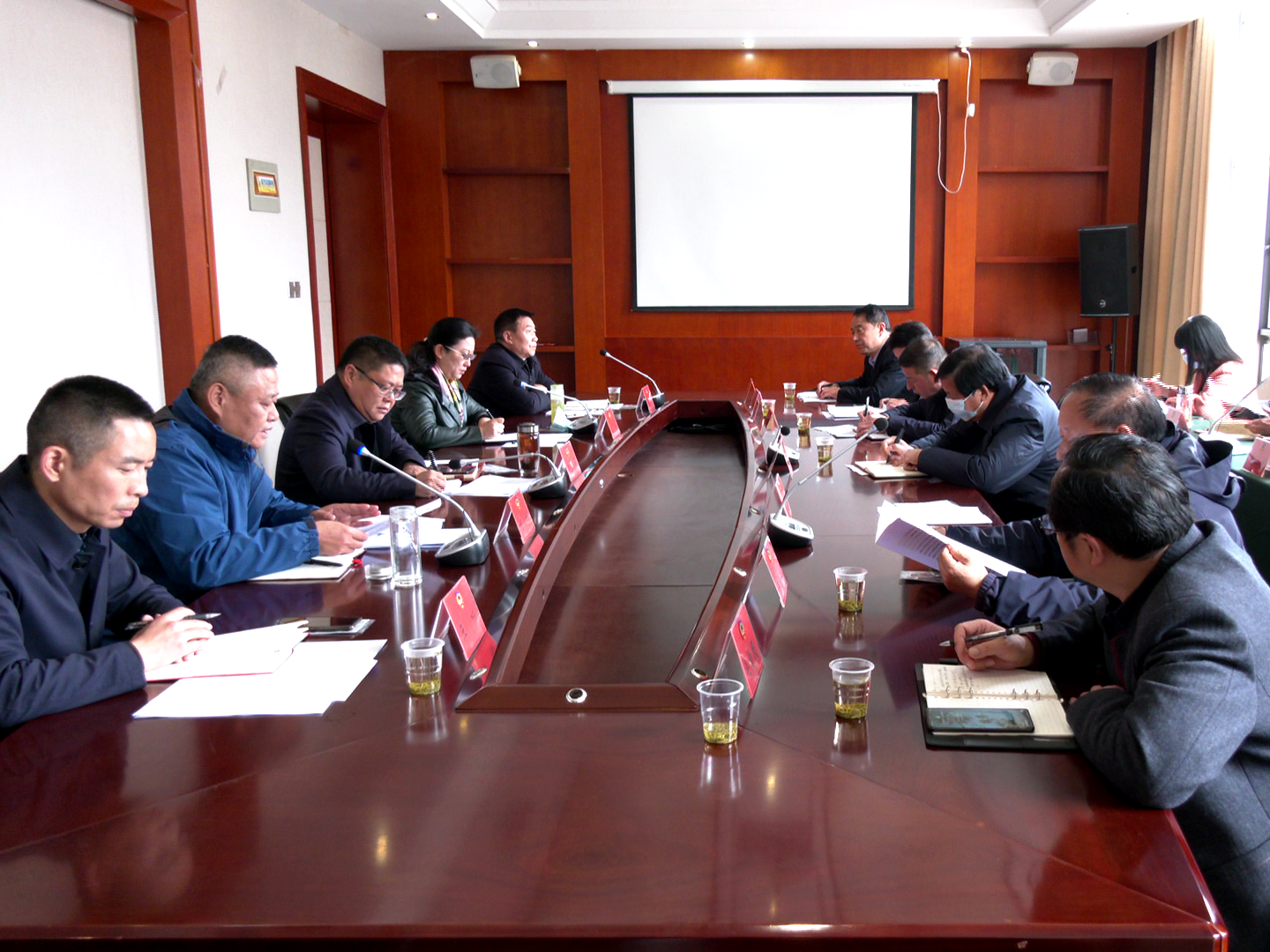 市政协副主席赵国平来我县调研走访