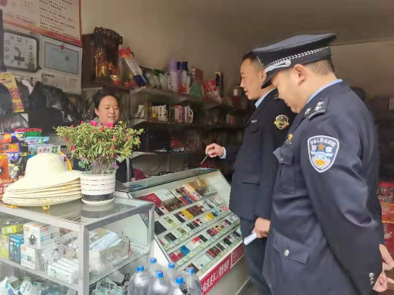 深河乡：部门联合为学生保驾护航