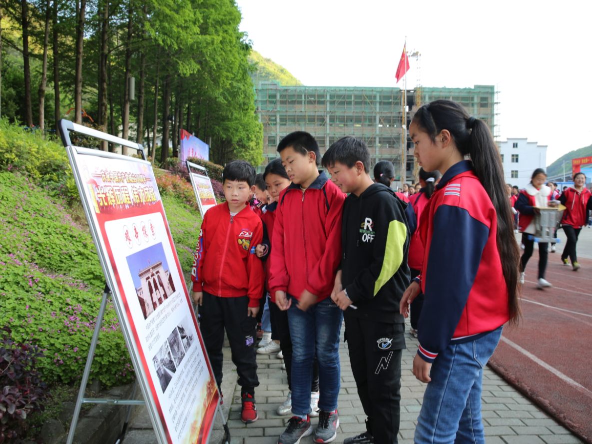 我县启动全民阅读月暨建党100周年系列活动