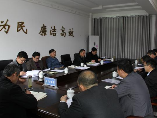 县人大视察《中华人民共和国畜牧法》贯彻落实情况