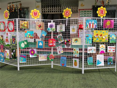 县实验幼儿园举行庆祝建党百年画展