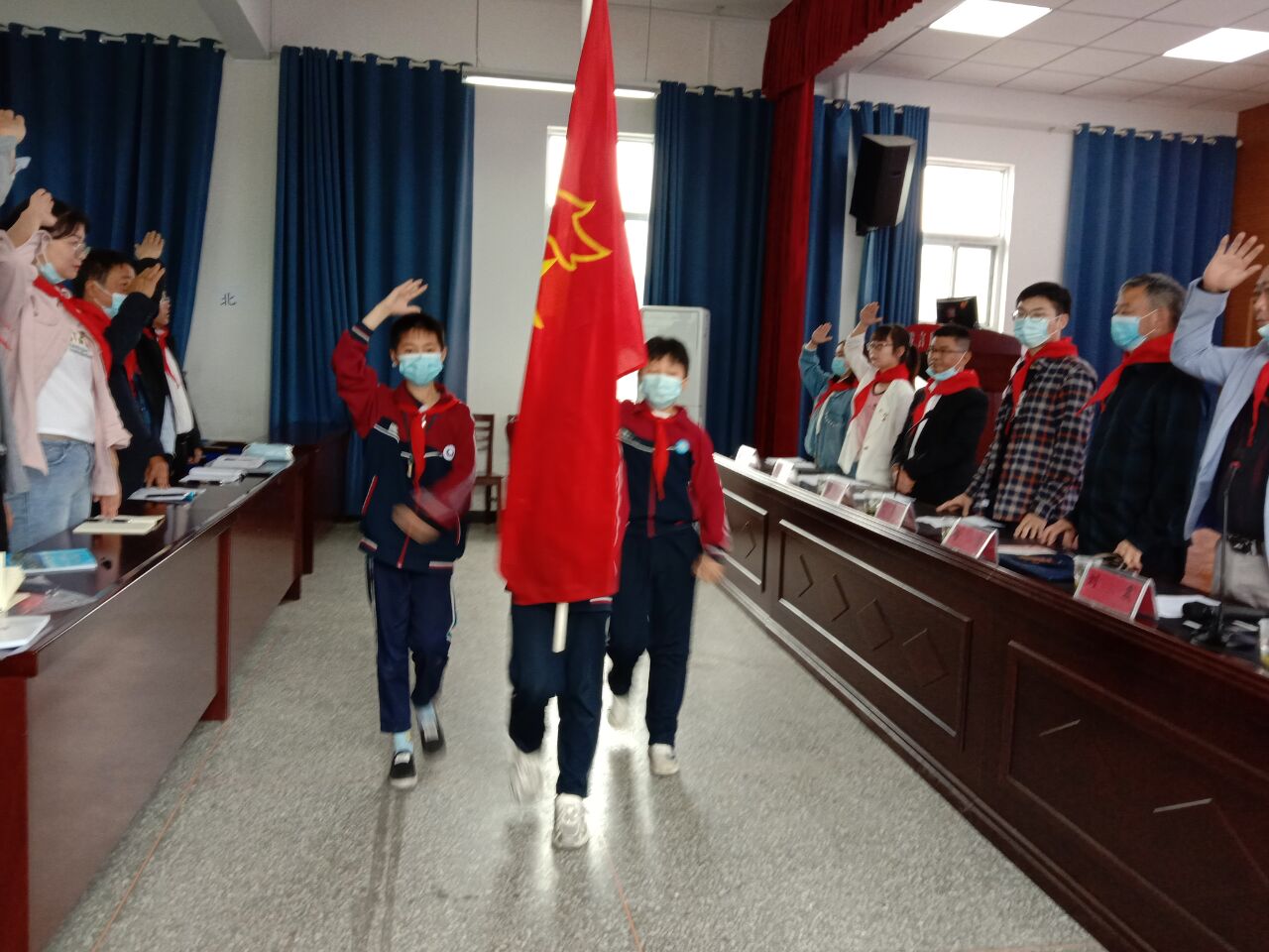 秦古小学选举产生第一届少工委