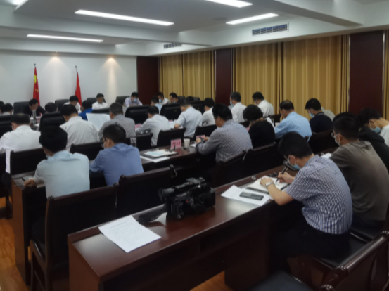 龚举海：抓招商引资就是抓经济抓民生抓发展