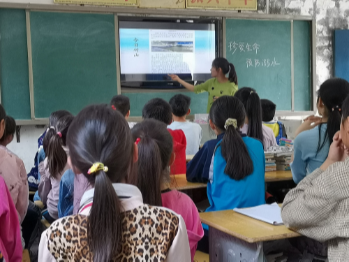 溢水中学开展“送教下乡”活动
