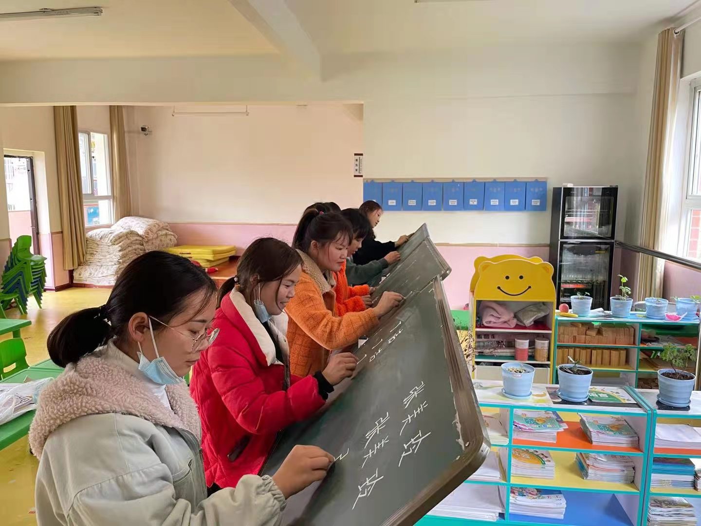擂鼓镇护驾幼儿园：智慧引领，携手共进