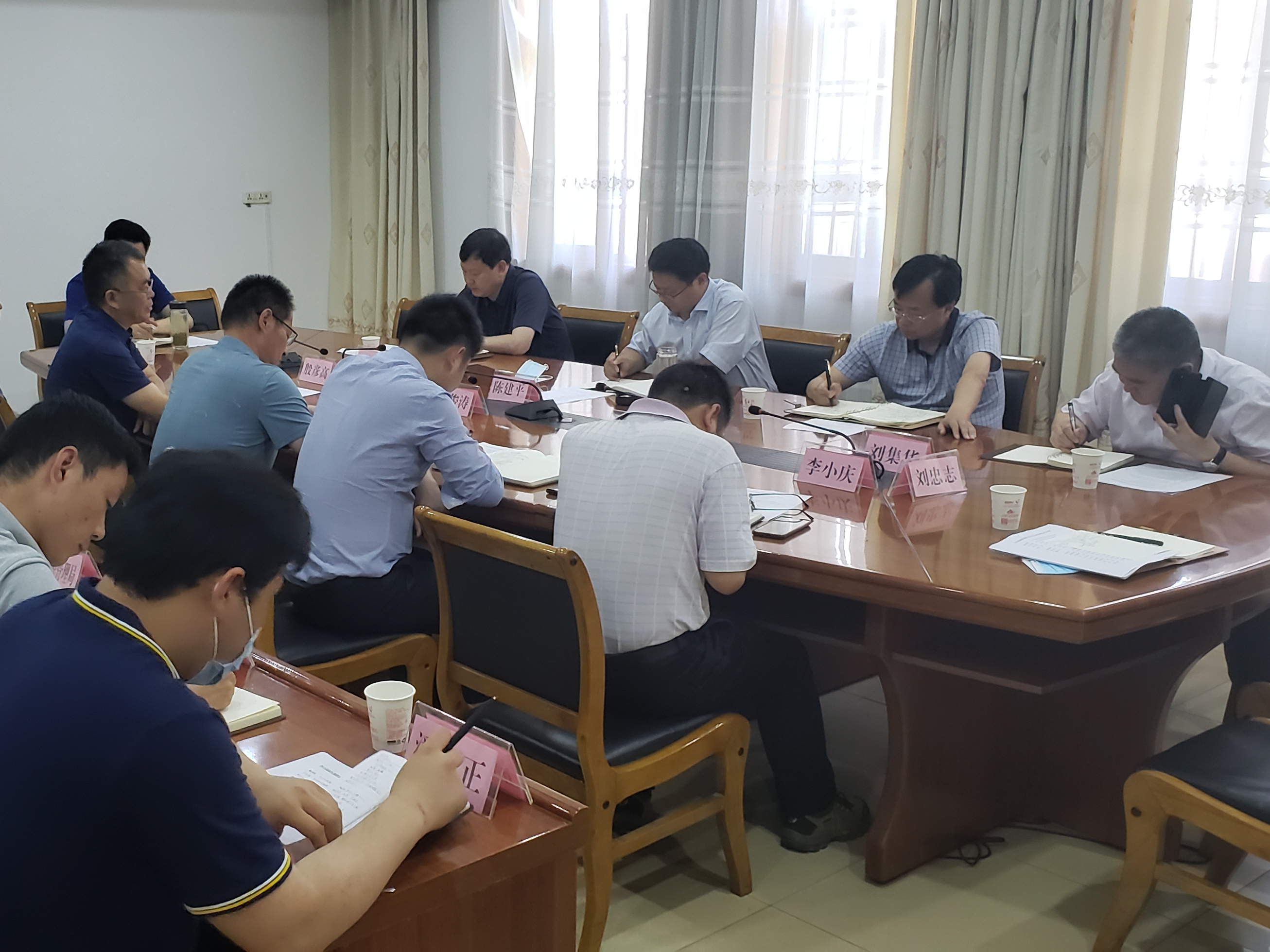 我县召开抽水蓄能电站项目选址规划座谈会