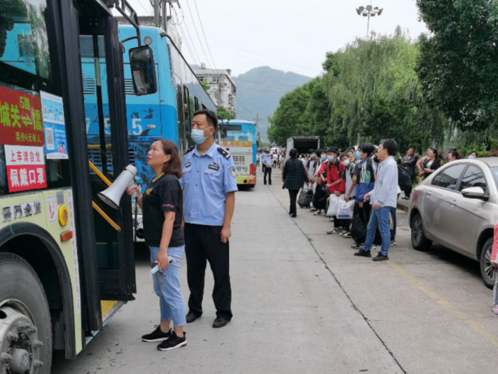 溢水镇为中考学子保驾护航