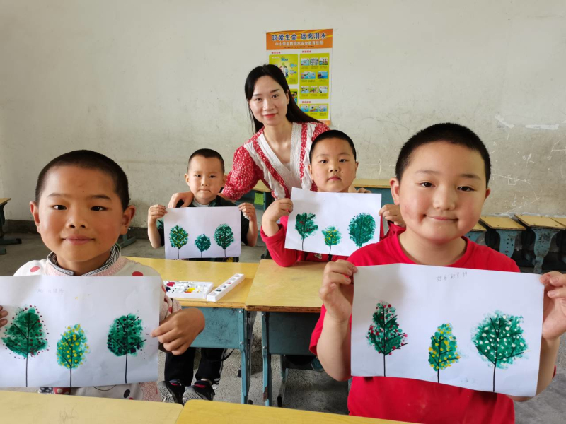 溢水中心幼儿园”送教下乡”到天桥