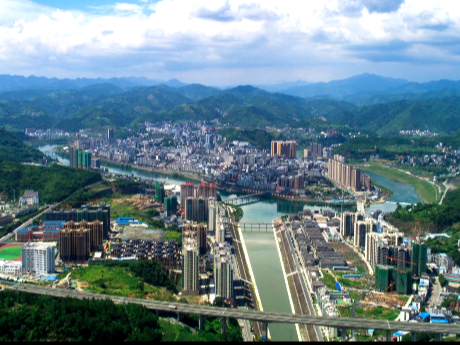 省通信管理局来竹山对接乡村振兴工作