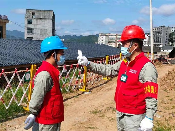 縣供電公司：施工再忙，防疫不松