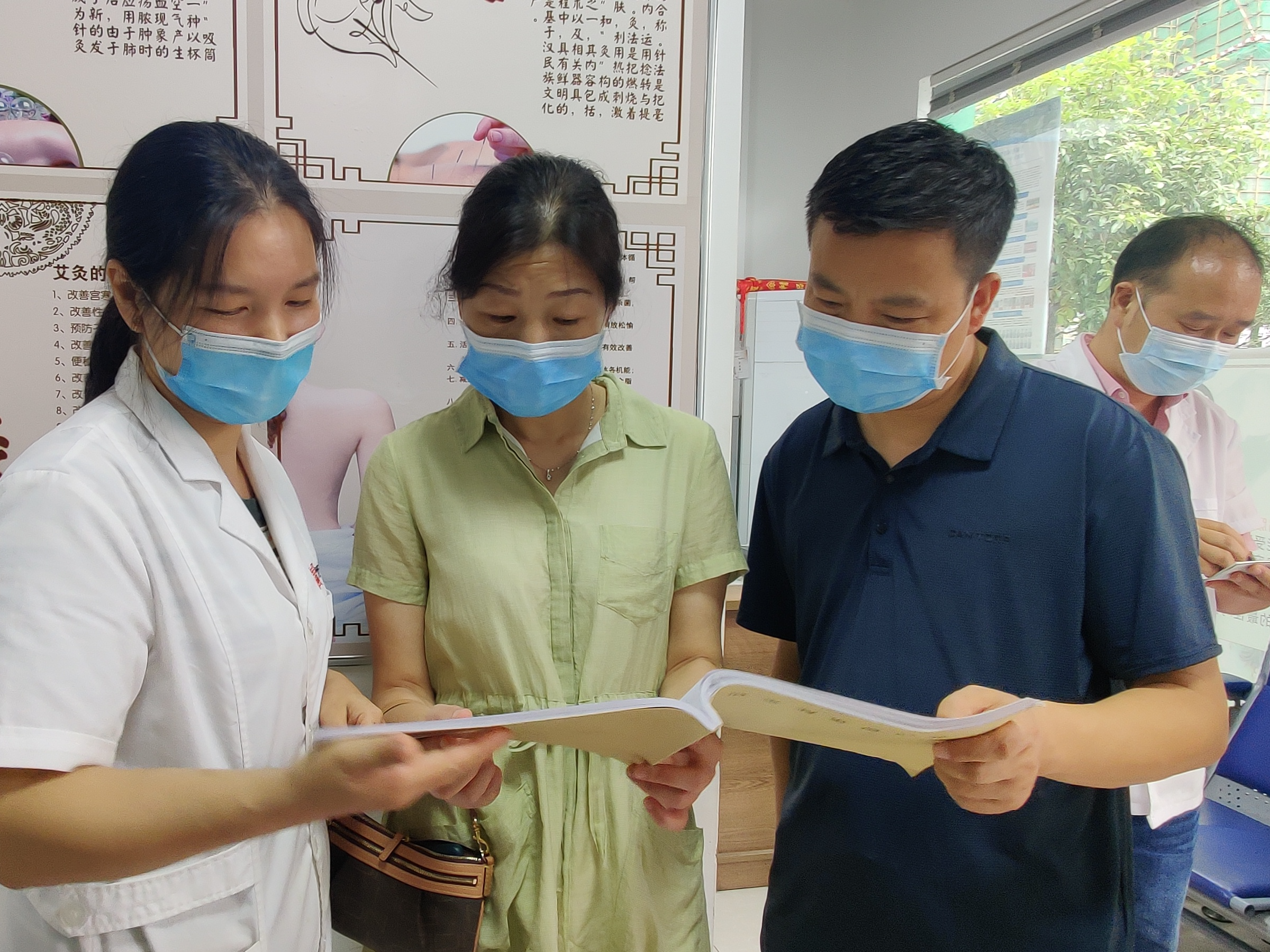 市卫健委来竹督导疫情防控