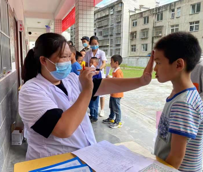 潘口龙王沟小学：关注视力健康，守护心灵之窗