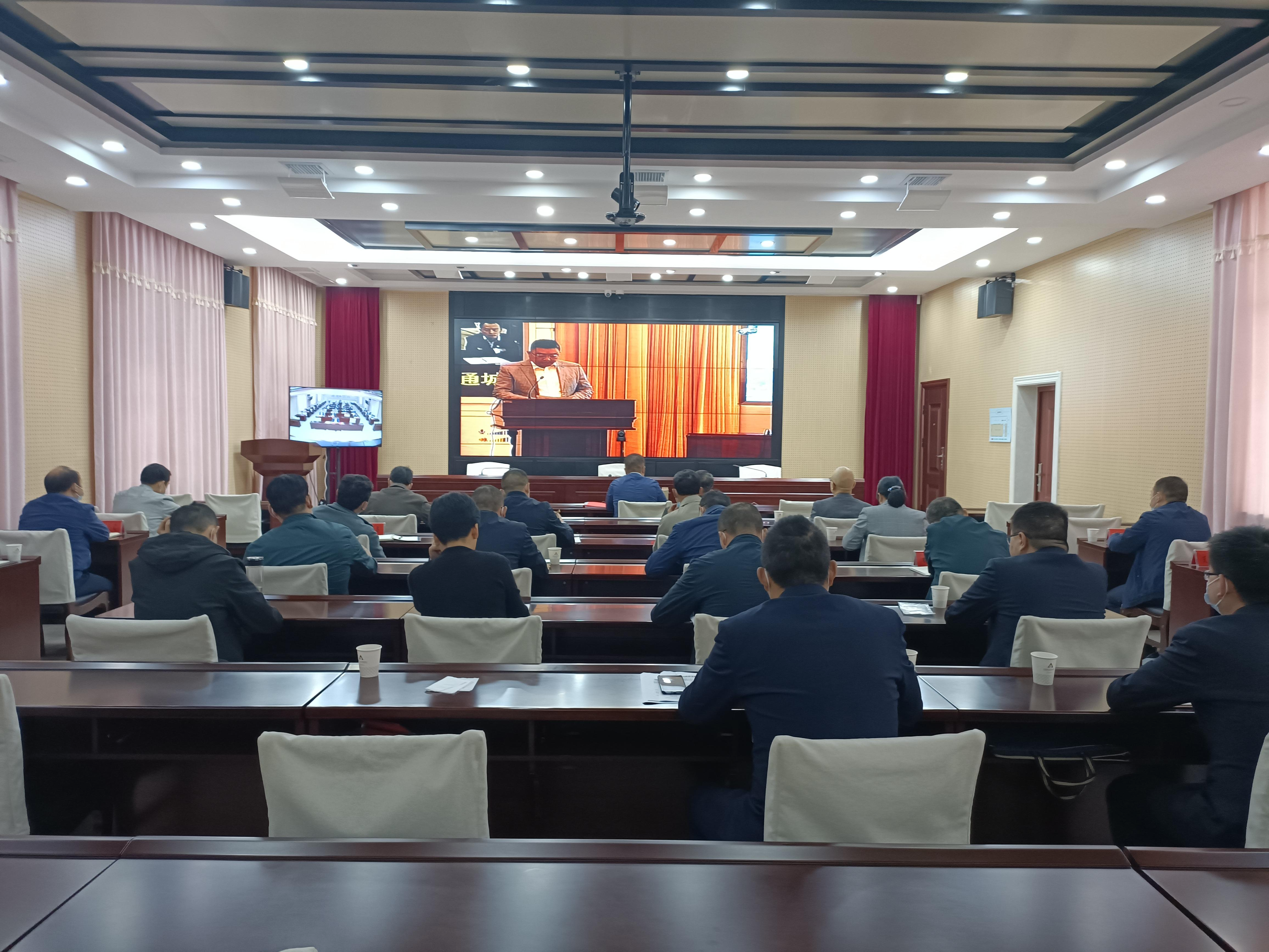 我县收看农业政策性金融服务湖北电视电话会