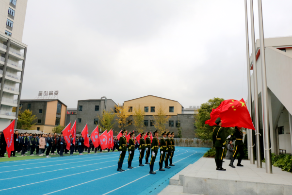 南山外校开展“抗美援朝纪念日”主题教育活动