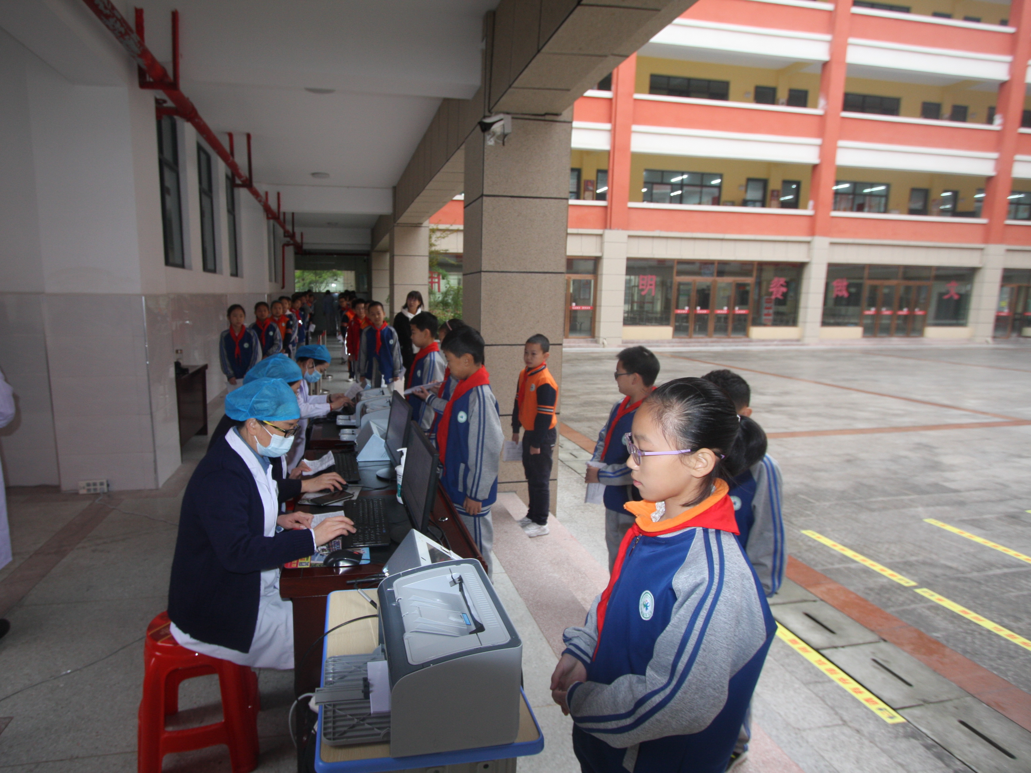 恒升小学率先完成3至11岁学生新冠疫苗接种工作