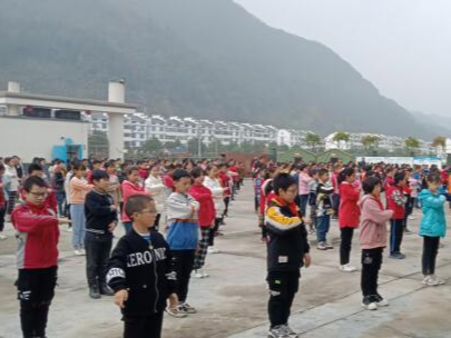 文峰乡中心小学积极开展学生体质健康检测工作