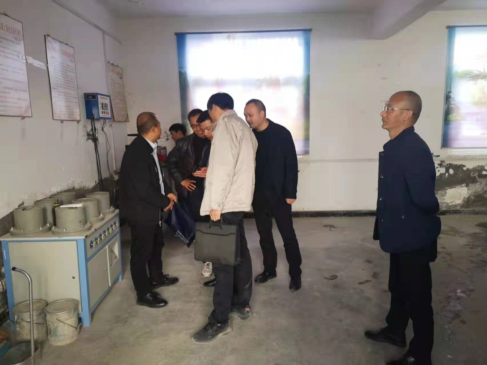 市住建局調研我縣混凝土企業綠色環保、安全生產工作