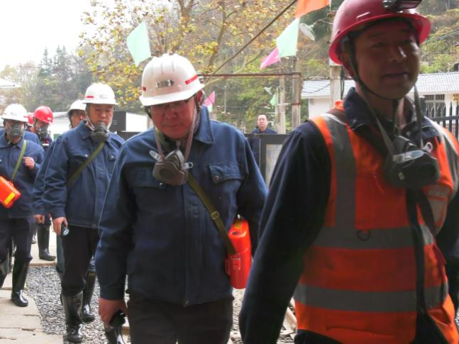 我县矿山安全生产工作迎省检