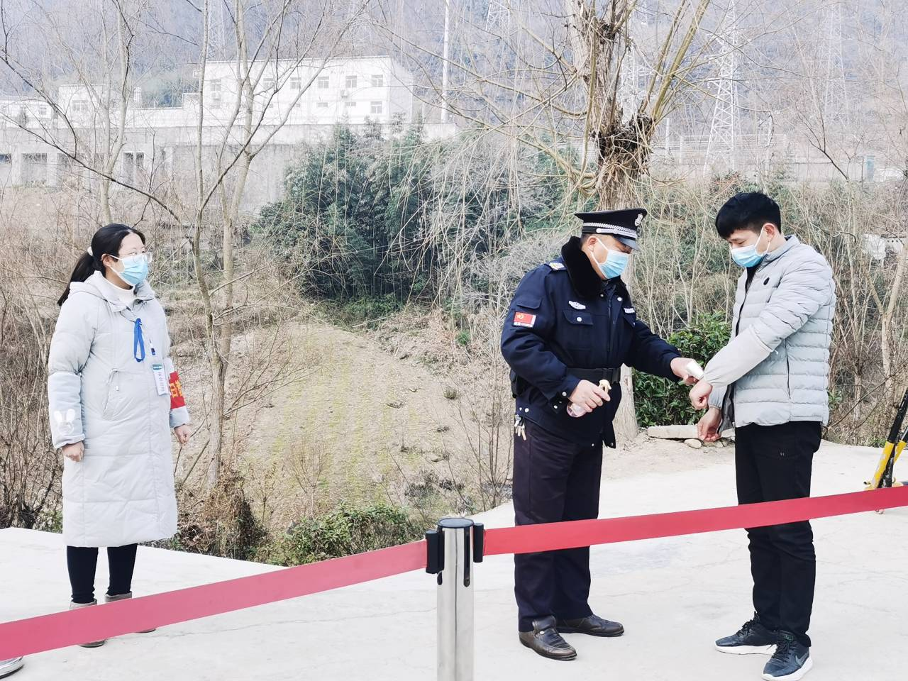 柳林乡九年一贯制学校严防严控阻疫情