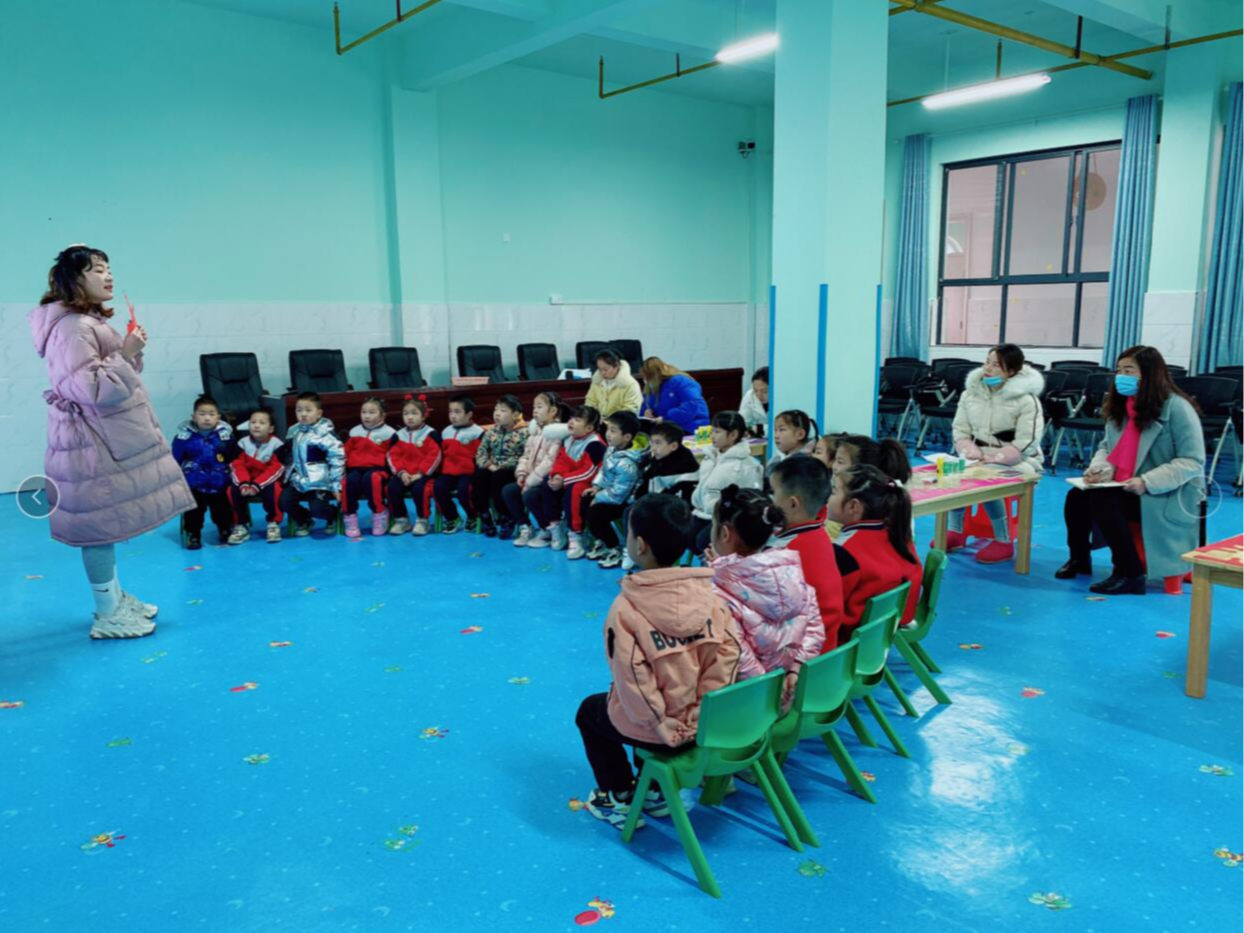 官渡中心幼儿园：研课磨课促提升